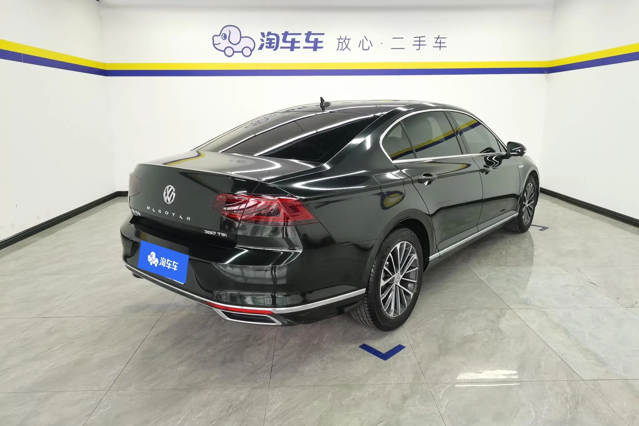 Volkswagen Magotan 380TSI DSG Luxury