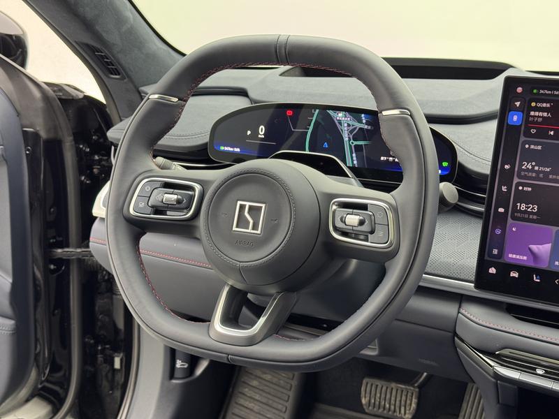 Zeekr ZEEKR 001 2026
