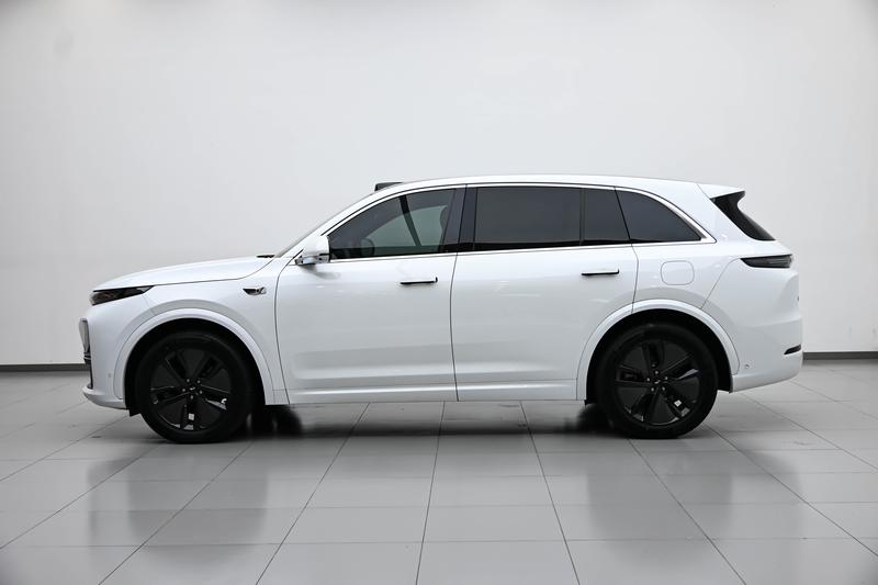 Li Auto Ideal L7 2024