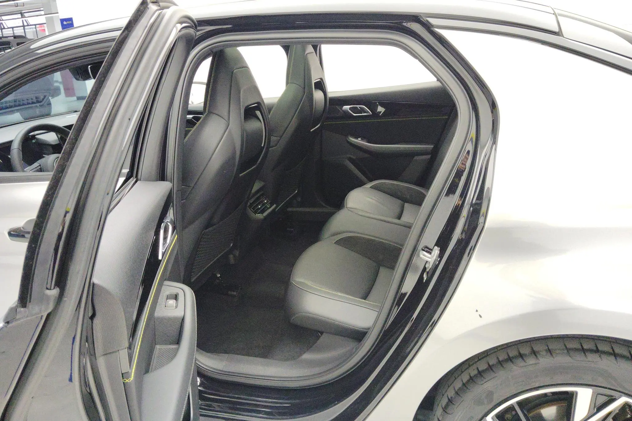 LYNK & CO Lynk 03 2.0 TD DCT Jin Pro