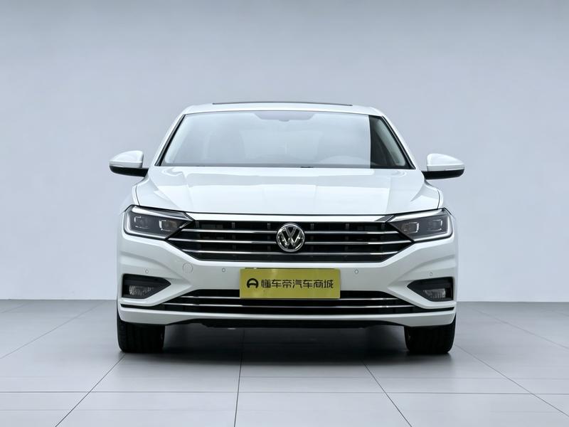 Volkswagen Sagitar 2022