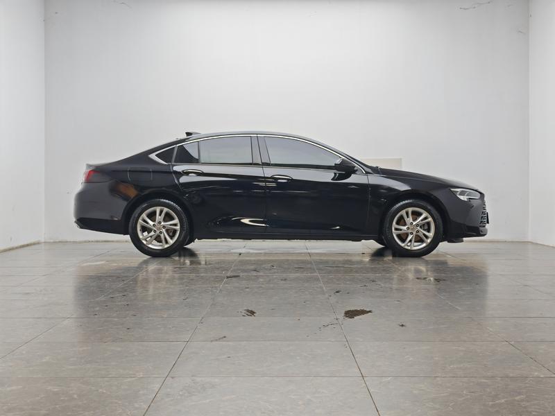 Buick Regal 2024