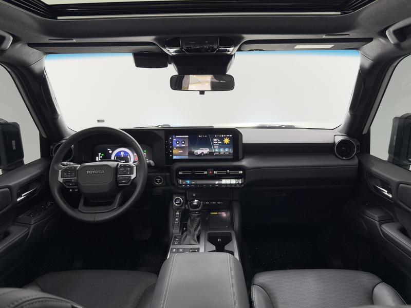 Toyota Prado 2024