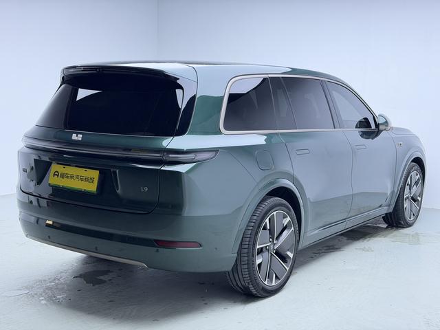 Li Auto Ideal L9 2025