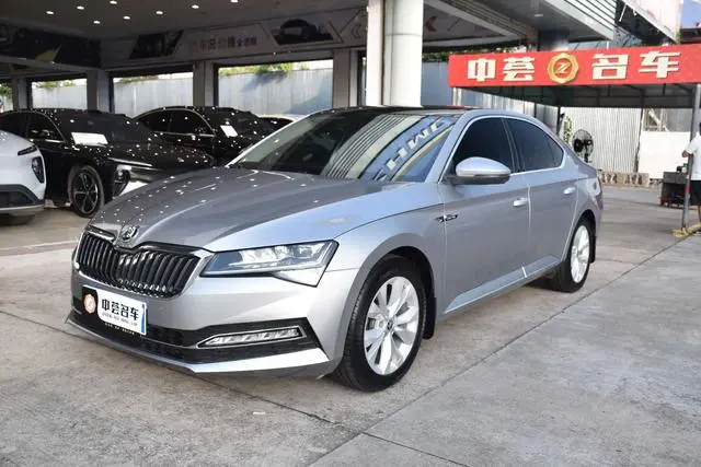 Skoda Speed pie Facelift ZI280 DSG Comfort Edition