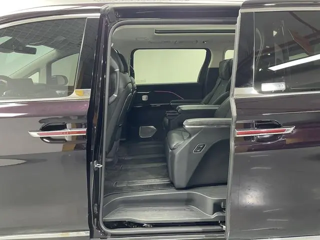 Hongqi Hongqi HQ9 PHEV Four-wheel drive Deluxe Edition