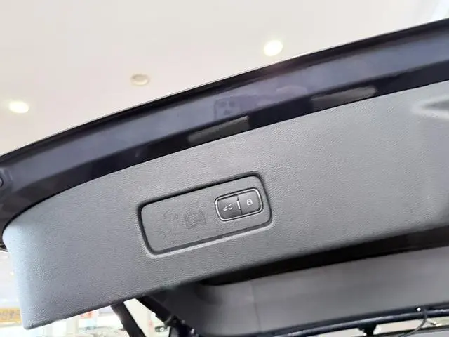 Lincoln Flying home 3.0T V6 four-wheel drive Zunya edition