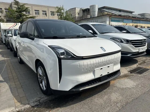 FAW Pentium NAT Enjoy the travel version 100kW 425km