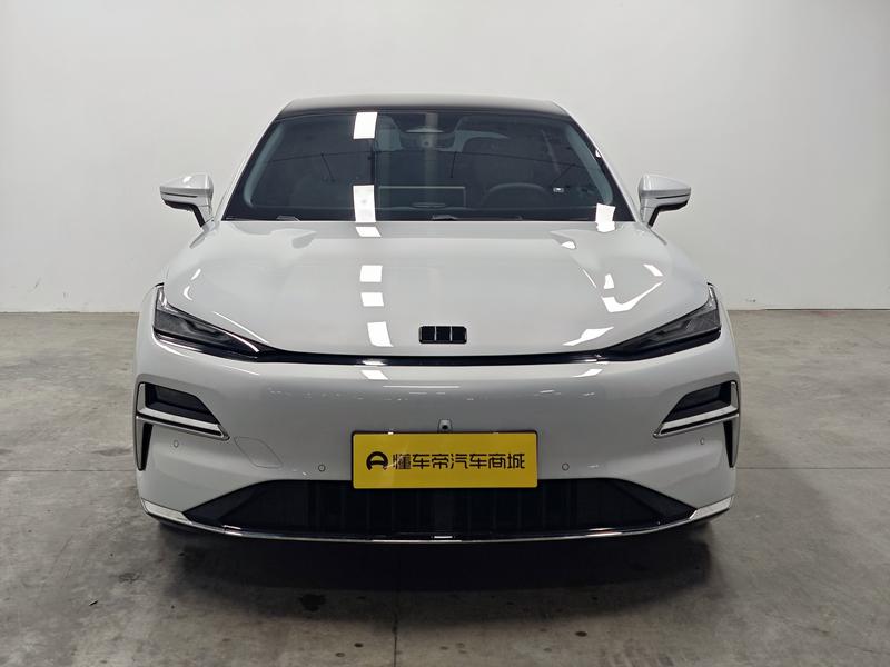 Geely Galaxy Galaxy Star Shine 8 PHEV 2025