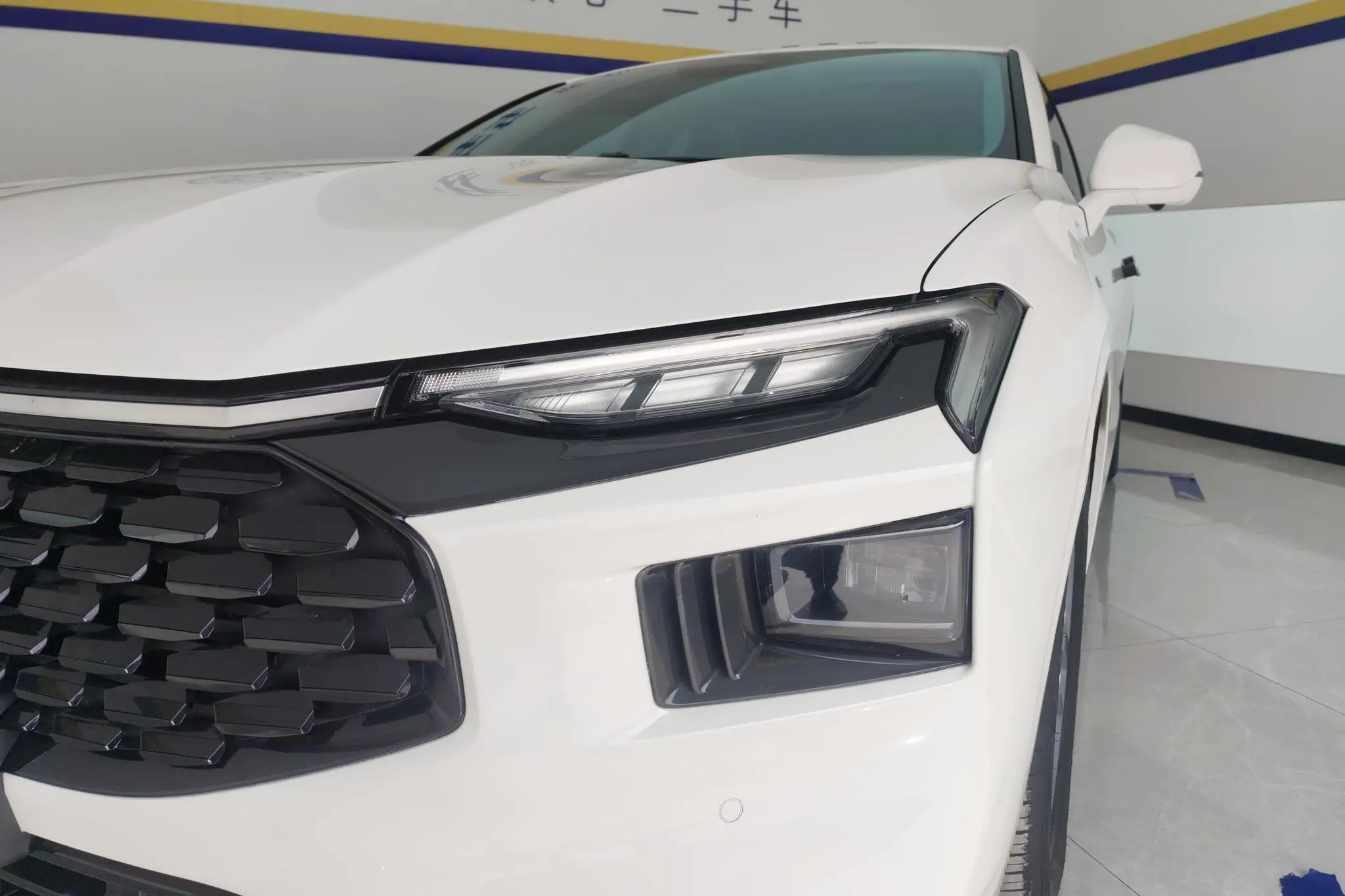 Ford Mondeo EcoBoost 180 Luxury