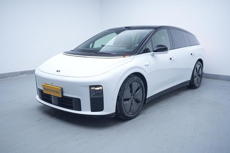 Li Auto Ideal i6 2025