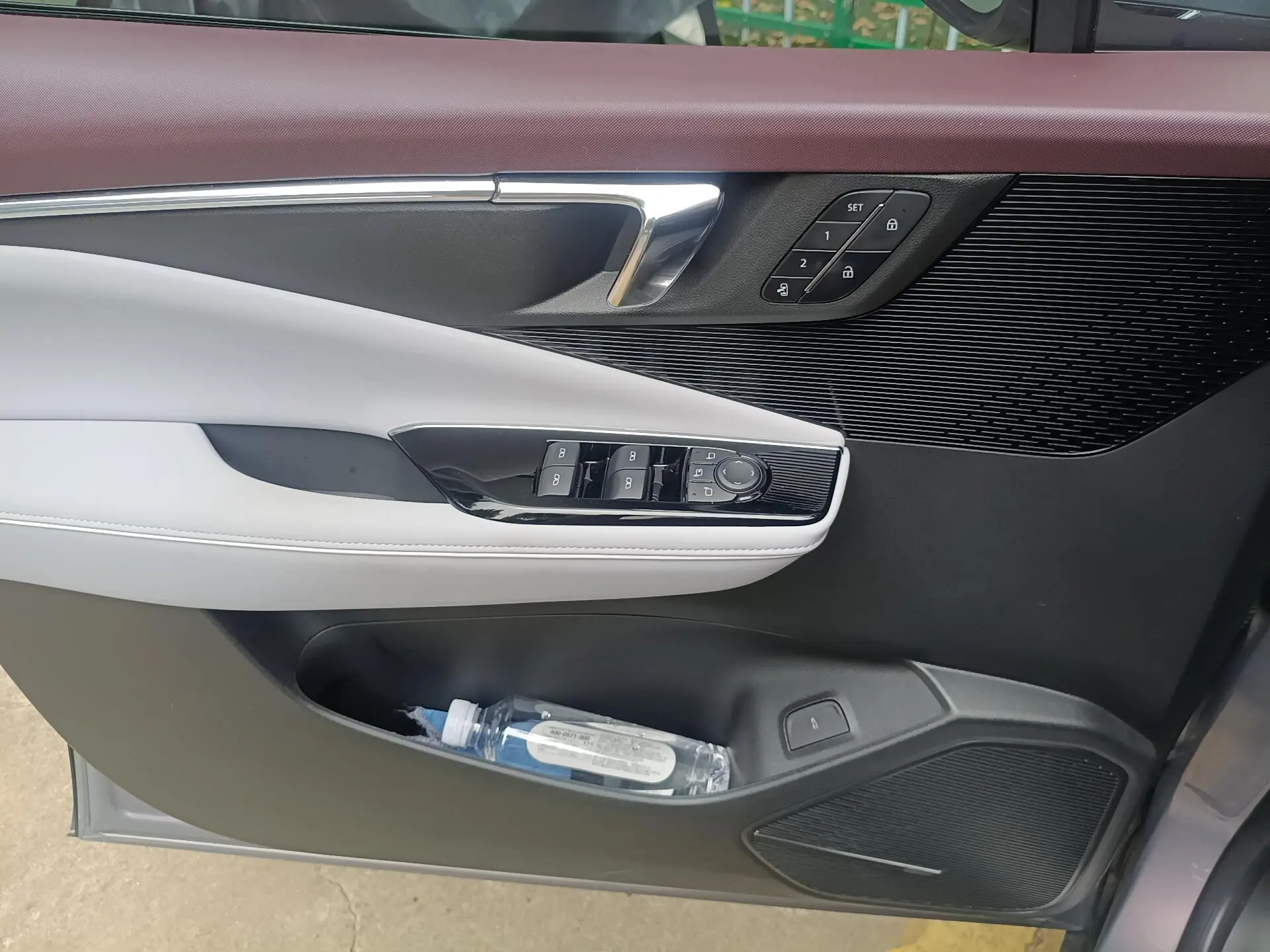 Buick Buick E4 Premium Edition