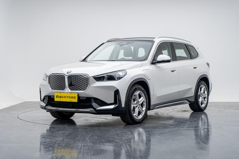 BMW BMW iX1 2026