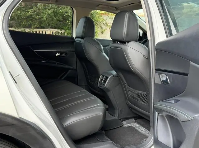Peugeot Peugeot 4008 360THP Strength Edition