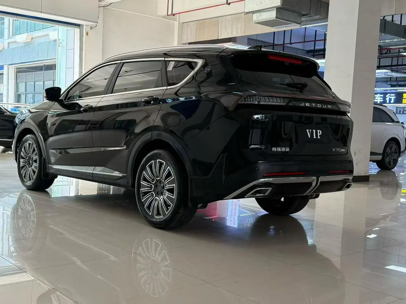 Chery Jetour Jietu X70 PLUS 1.5T 6DCT Elite type 5 seats