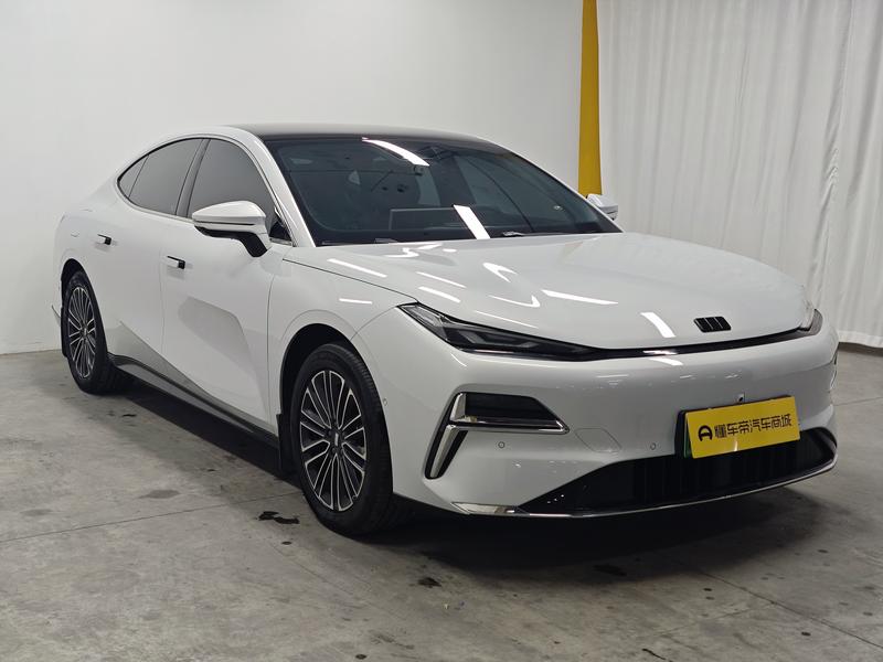 Geely Galaxy Galaxy Star Shine 8 PHEV 2025