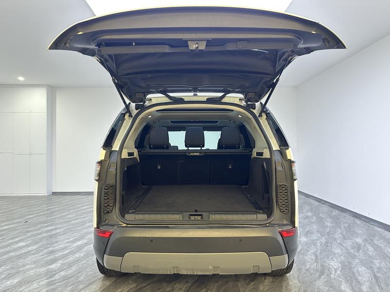 Land Rover discover 2017