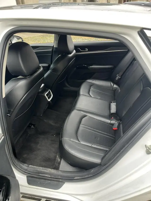 Kia Kia K5 270T CVVD Deluxe Edition