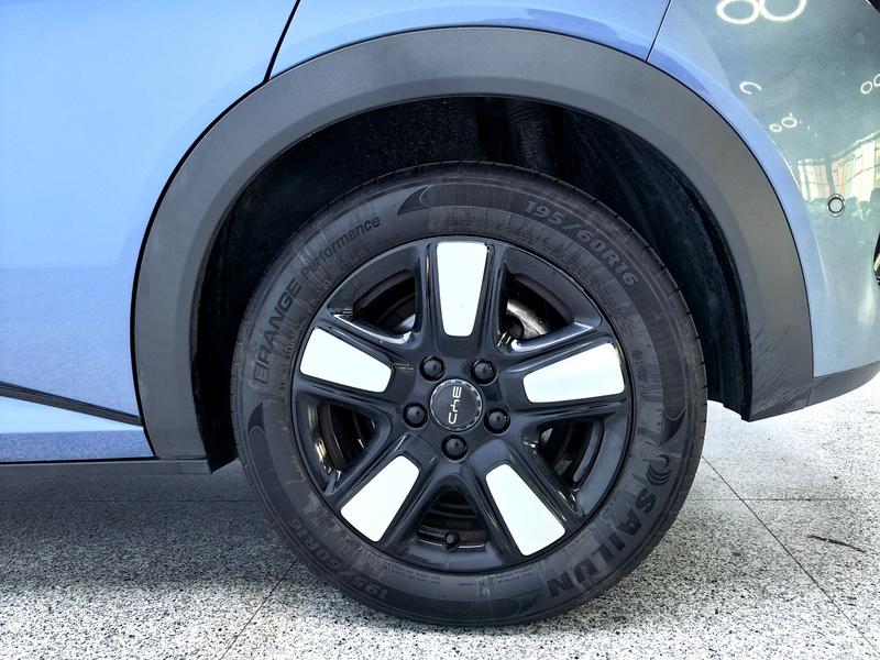 BYD dolphin 2025