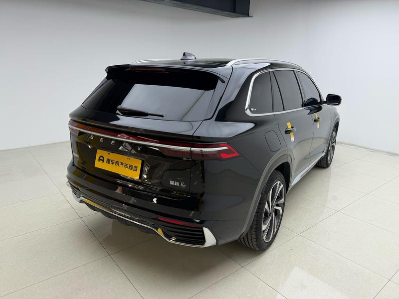 Geely Emgrand L 2024
