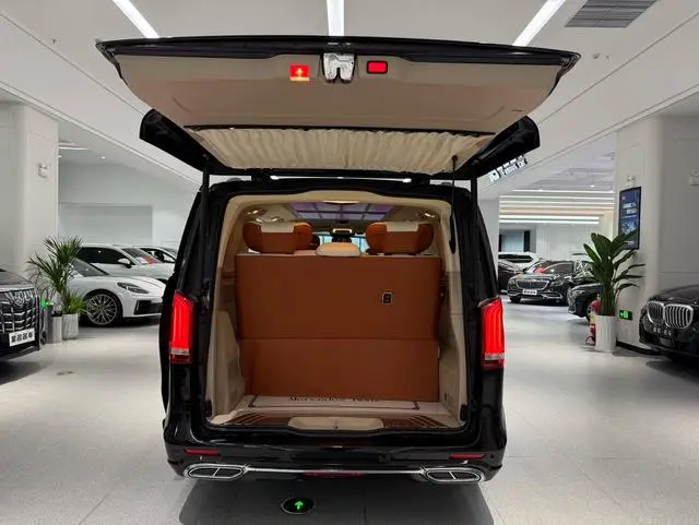Mercedes-Benz Mercedes-Benz V-class V 260 Premium Edition