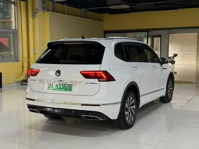 Volkswagen Tiguan L PHEV 1.4T plug-in hybrid Premium Edition