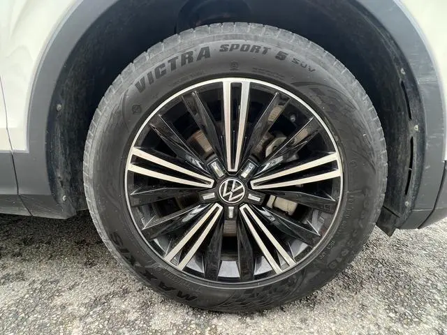 Volkswagen Tiguan L 330TSI automatic two-wheel drive comfort edition