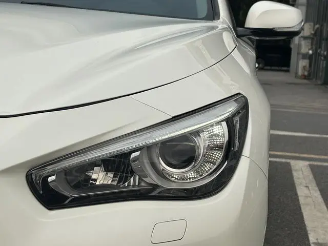 Infiniti Infiniti Q50L 2.0T Premium Version Country VI