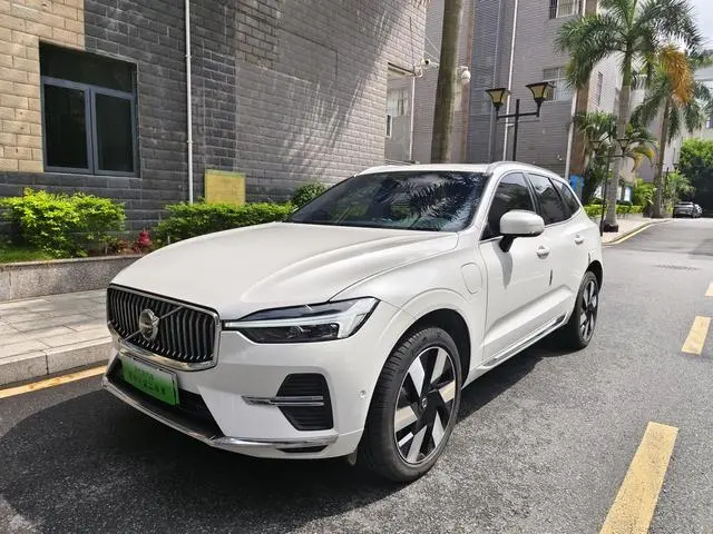 Volvo Volvo XC60 PHEV T8 four-wheel drive long battery life Zhiyuan Deluxe Edition