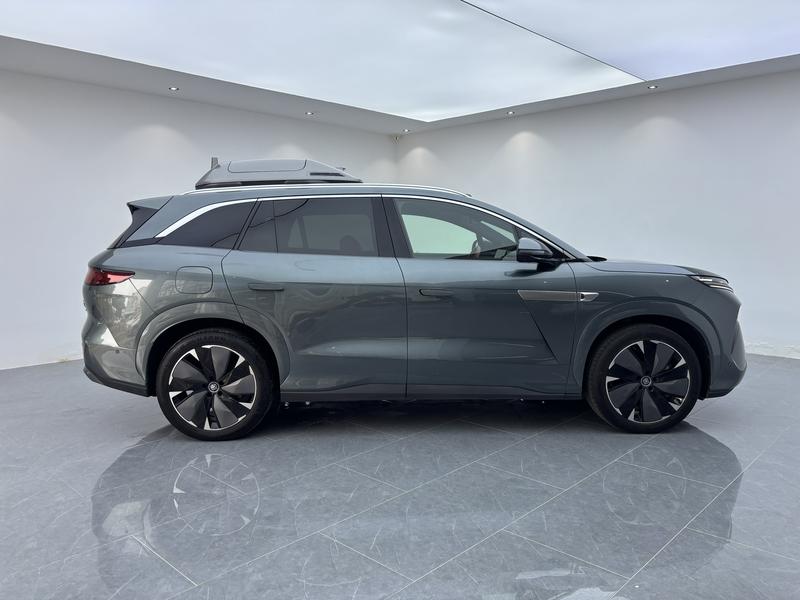 BYD Tang L DM 2025
