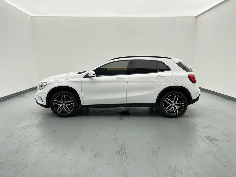 Mercedes-Benz Mercedes Benz GLA 2016