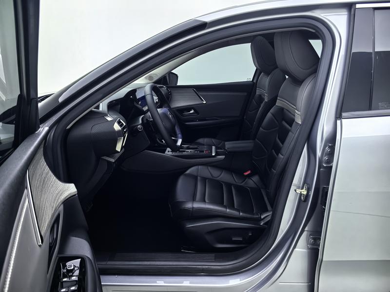 Citroen Versailles C5 X 2022