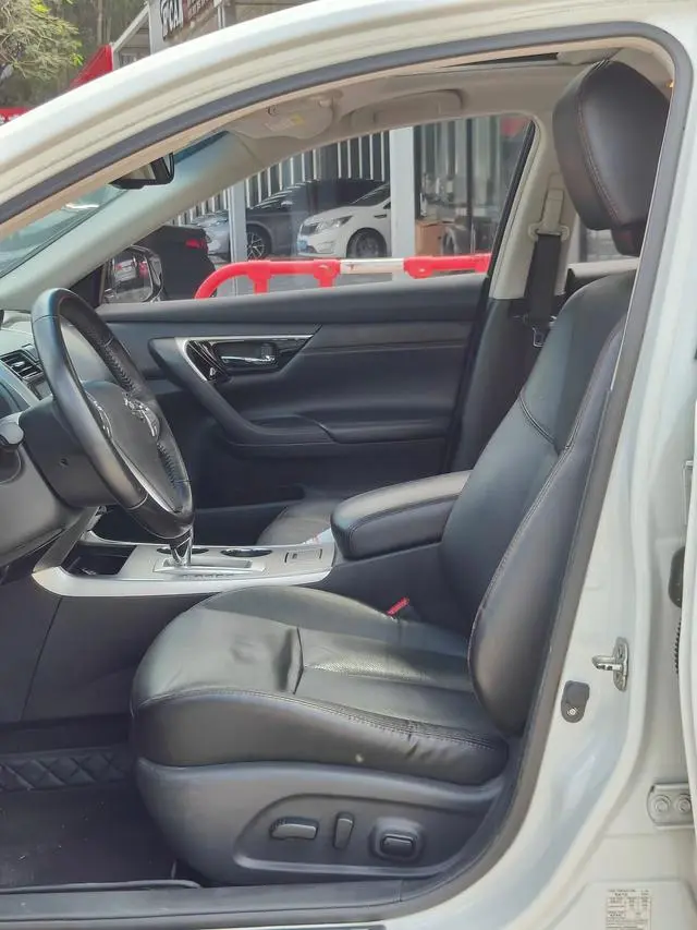 Nissan Teana 2.0 L XL Smart Edition