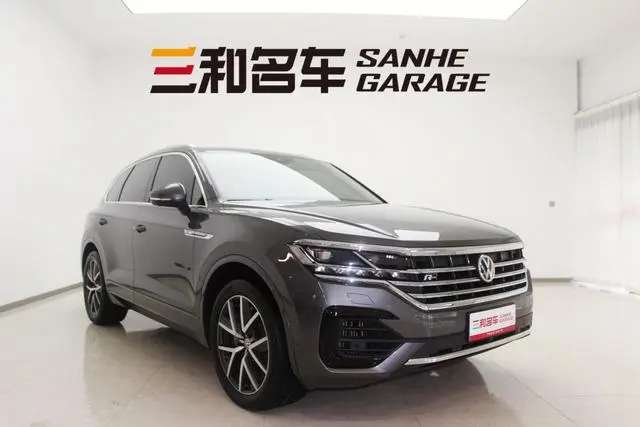 Volkswagen Touareg 3.0 TSI Sharp Edition
