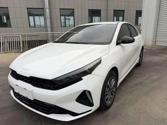 Kia Kia K3 1.4T DCT Deluxe Edition