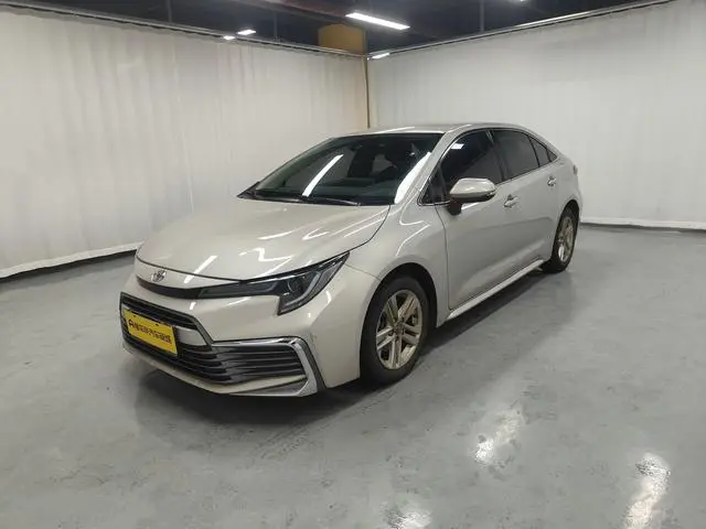 TOYOTA Ling Shang 2.0L Leading version