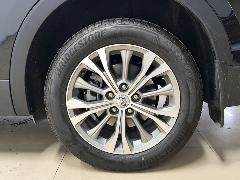 Buick Envision 2023