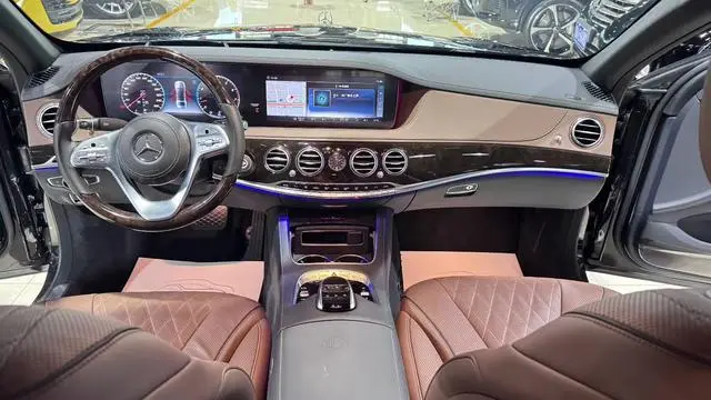 Mercedes-Benz Maybach S-class S 560 4MATIC
