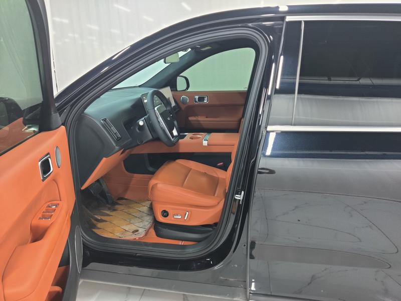 Li Auto Ideal L6 2024