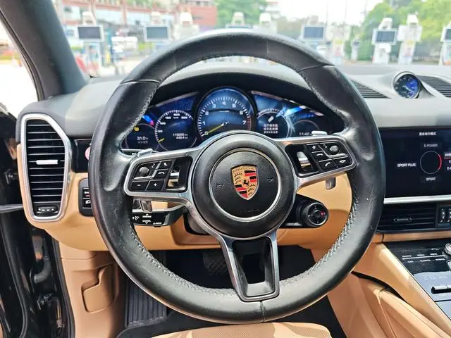 Porsche Cayenne E-Hybrid Cayenne E-Hybrid 2.0T