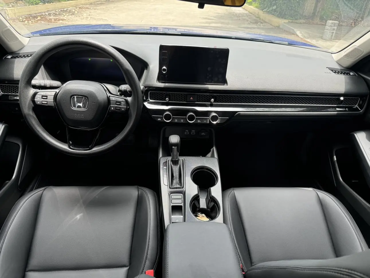 Honda Civic 240TURBO CVT Momentum Edition