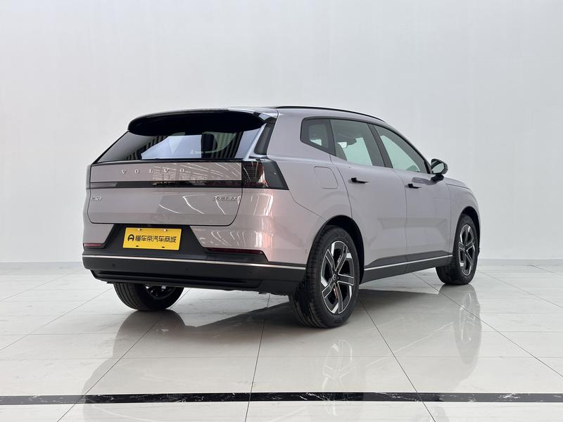 Volvo Volvo XC70 2026