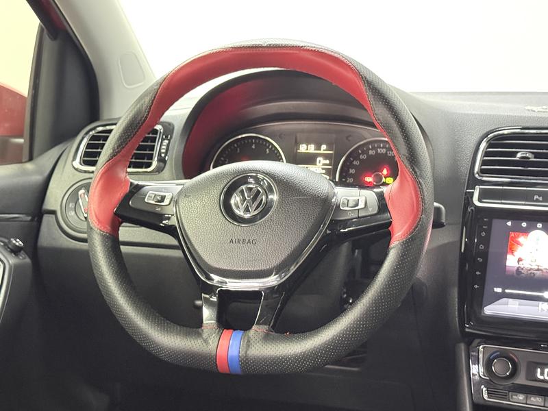 Volkswagen Polo 2014