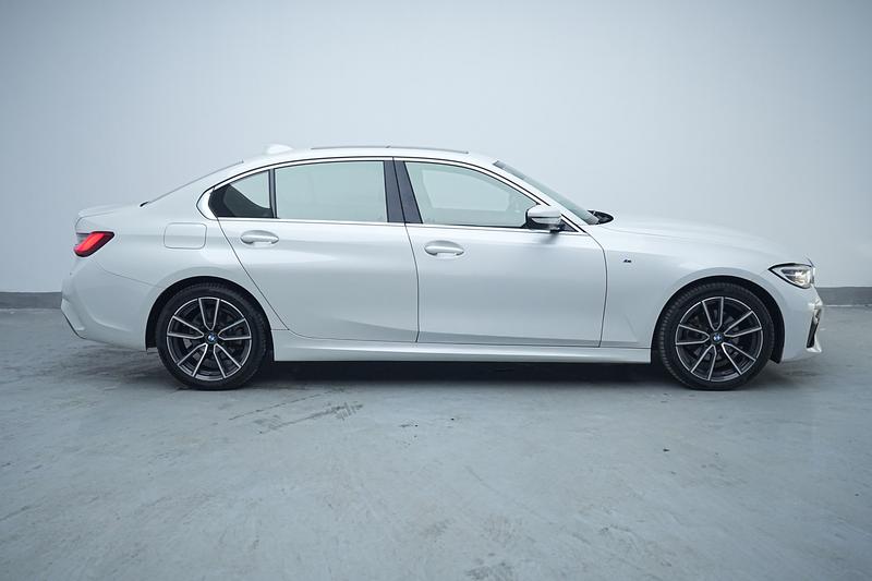 BMW BMW 3 Series 2021