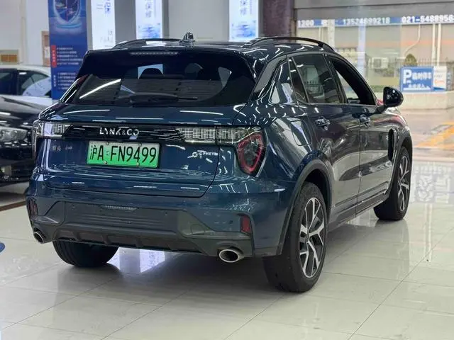 LYNK & CO Lynk &Co. 01 EM-P 1.5TD Plus