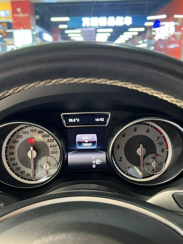 Mercedes-Benz Mercedes-Benz GLA GLA 200 dynamic type