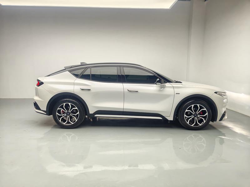 Ford EVOS 2022
