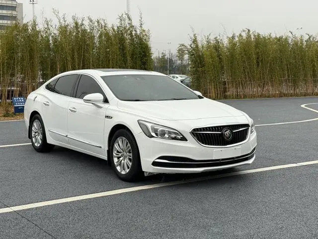 Buick Lacrosse 20T leading type