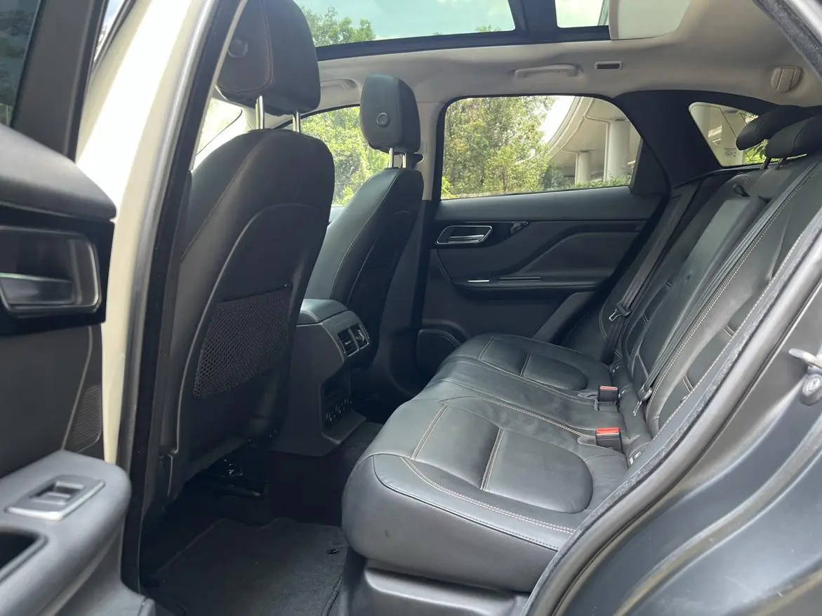 Jaguar Jaguar F-PACE 2.0T four-wheel drive Urban Exclusive Edition