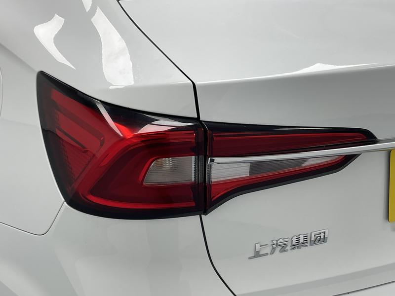 Roewe Roewe i5 2020
